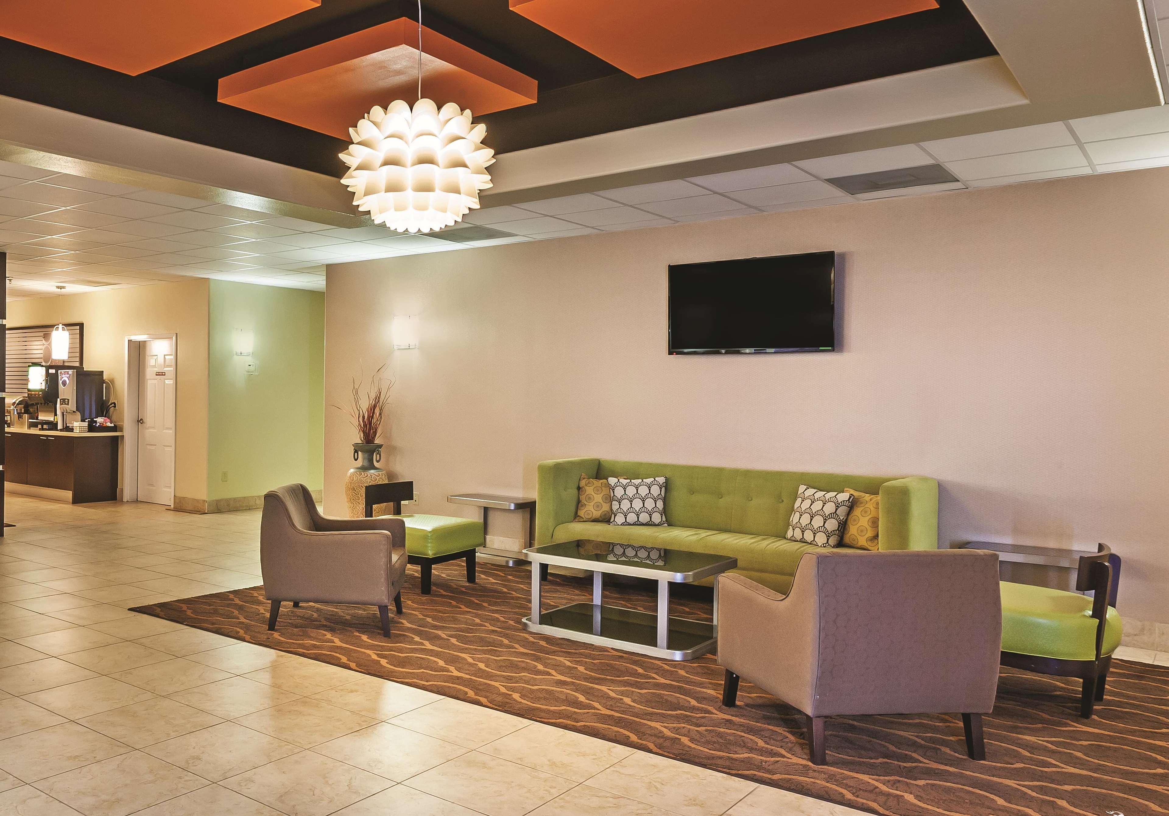 Hotel La Quinta By Wyndham Angleton Zewnętrze zdjęcie